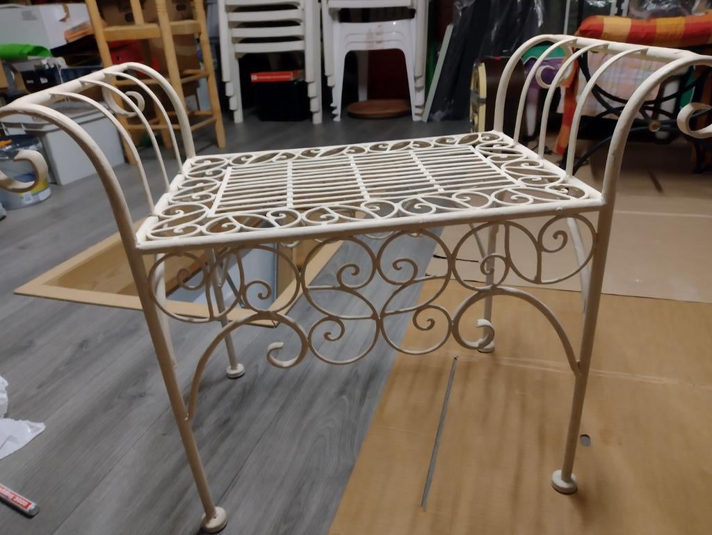Gietijzeren tafel. Gekocht op country beurs. Super kwaliteit, Huis en Inrichting, Ophalen