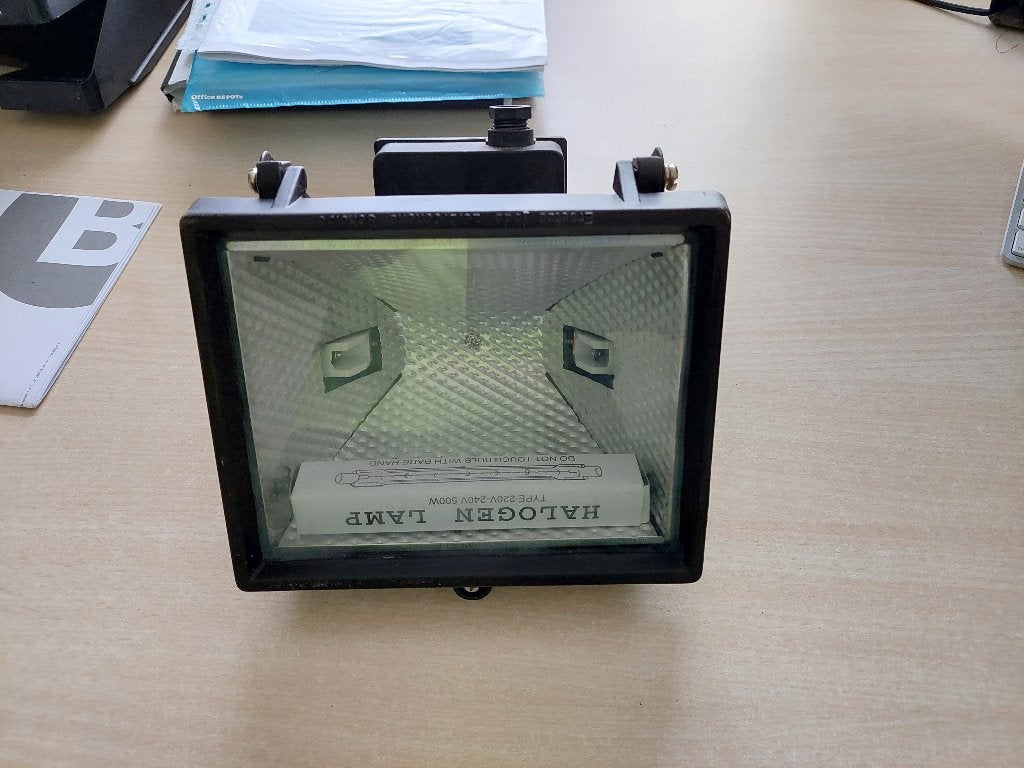 Halogeenlamp SL500R---230v    maximum 500watt, Ophalen, Nieuw, 150 tot 200 cm