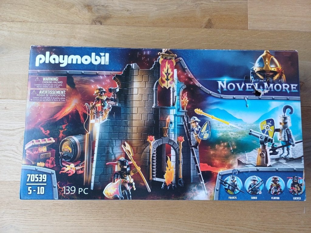 Novelmore: 70642, Autres séries, Comme neuf, Château/Fort, Kit complet