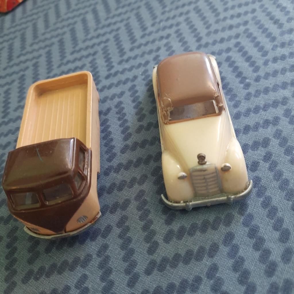 SIKU *VINTAGE* VW PICK-UP T1 en MERCEDES  170SV*ZELDZAAM*, Ophalen, Zo goed als nieuw, Auto, SIKU