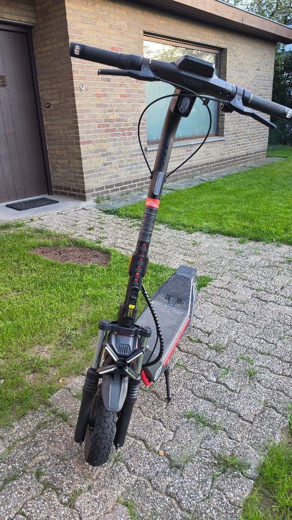 Segway Ninebot ZT3 Pro, Ophalen, Zo goed als nieuw, Elektrische step (E-scooter), Segway-Ninebot