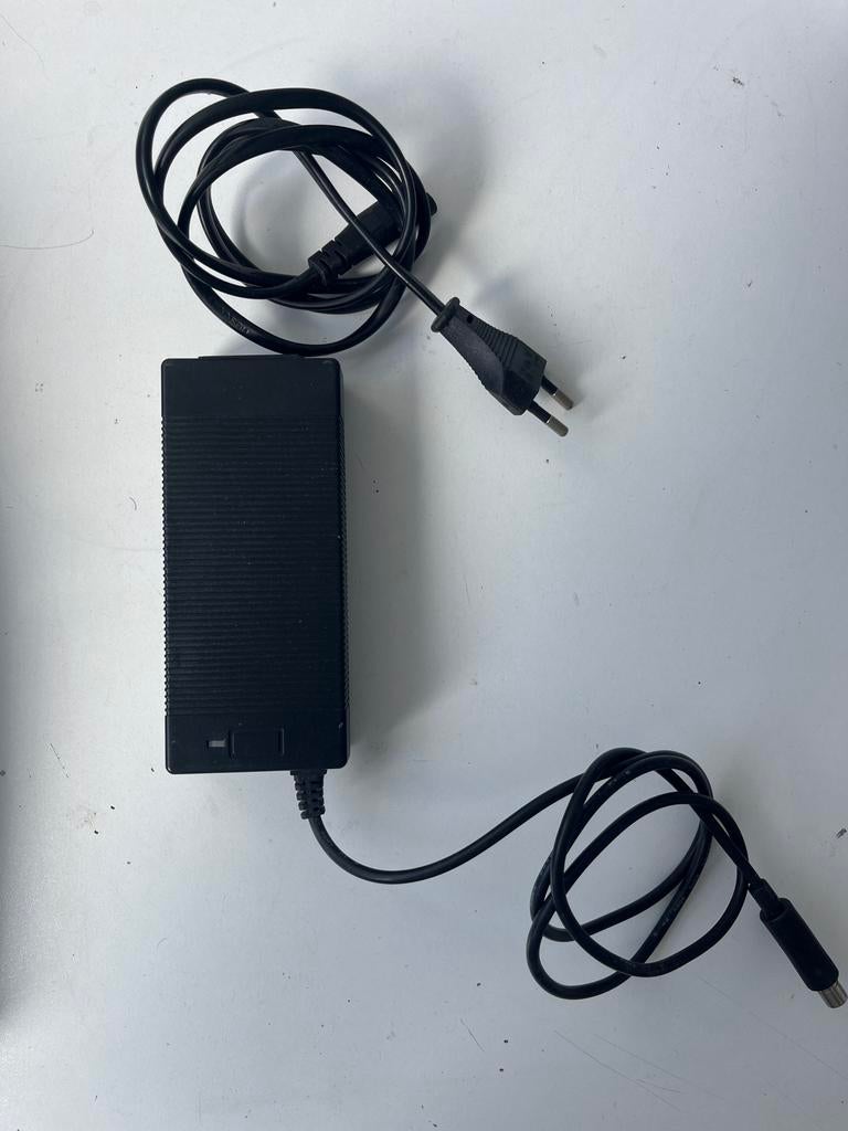 Chargeur 42V 2A pour Trottinette & Vélo (Xiaomi, UrbanGlide,, Vélos & Vélomoteurs, Enlèvement ou Envoi, Comme neuf