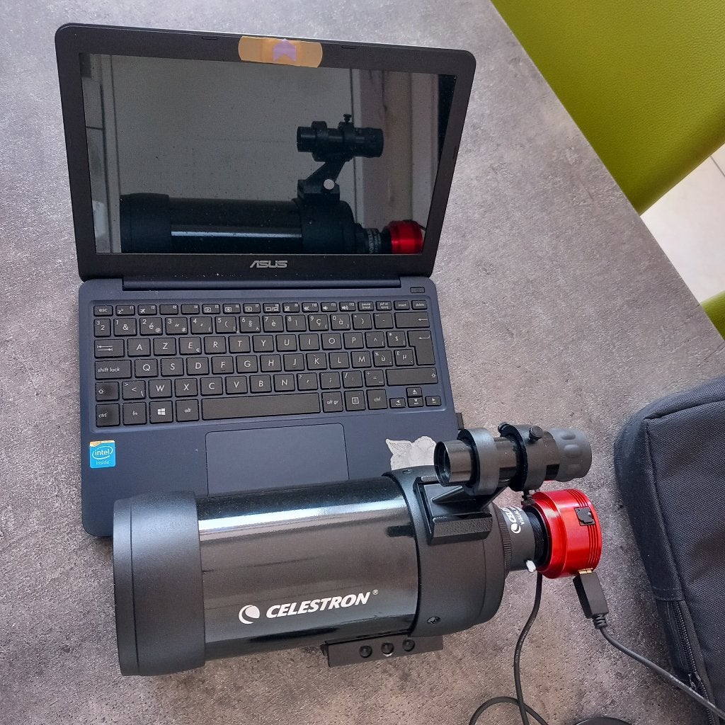 Telescope C90 Celestron avec Trépieds, Audio, Tv en Foto, Ophalen, Zo goed als nieuw, Met statief