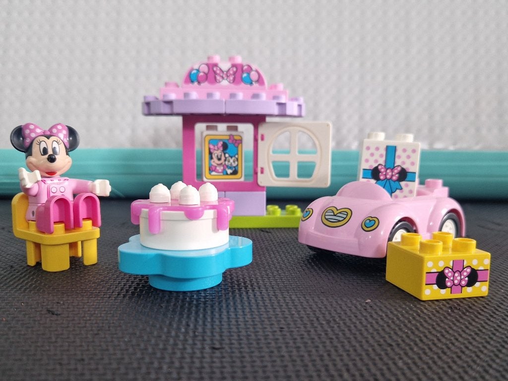 Lego Duplo Minnie Mouse / Minnie’s verjaardagsfeest, Inclusief minifiguren, Gebruikt, Ophalen of Verzenden, Complete set