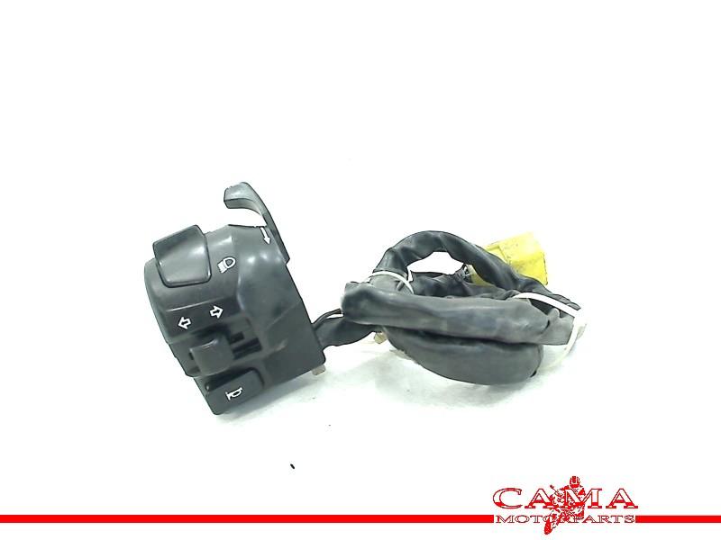 COMMUTATEUR GAUCHE GSX R 750 1996-1999 SRAD (GSXR750), Dhr. S. di Majo, Utilisé, Info@cama-motorparts.nl, P.J. Troelstraweg 8 8
3144 CX  MAASSLUIS, NL