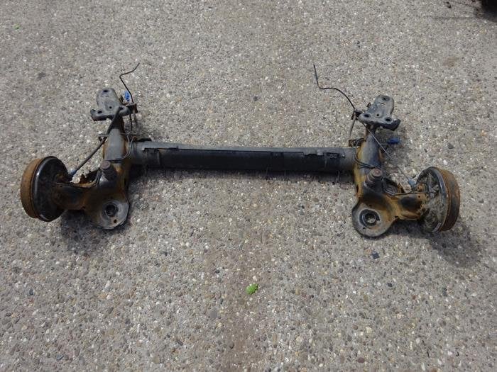 Arbre entraînement roue avant d'un Peugeot 208, Autos : Pièces & Accessoires, -, 3 mois de garantie, Utilisé, -