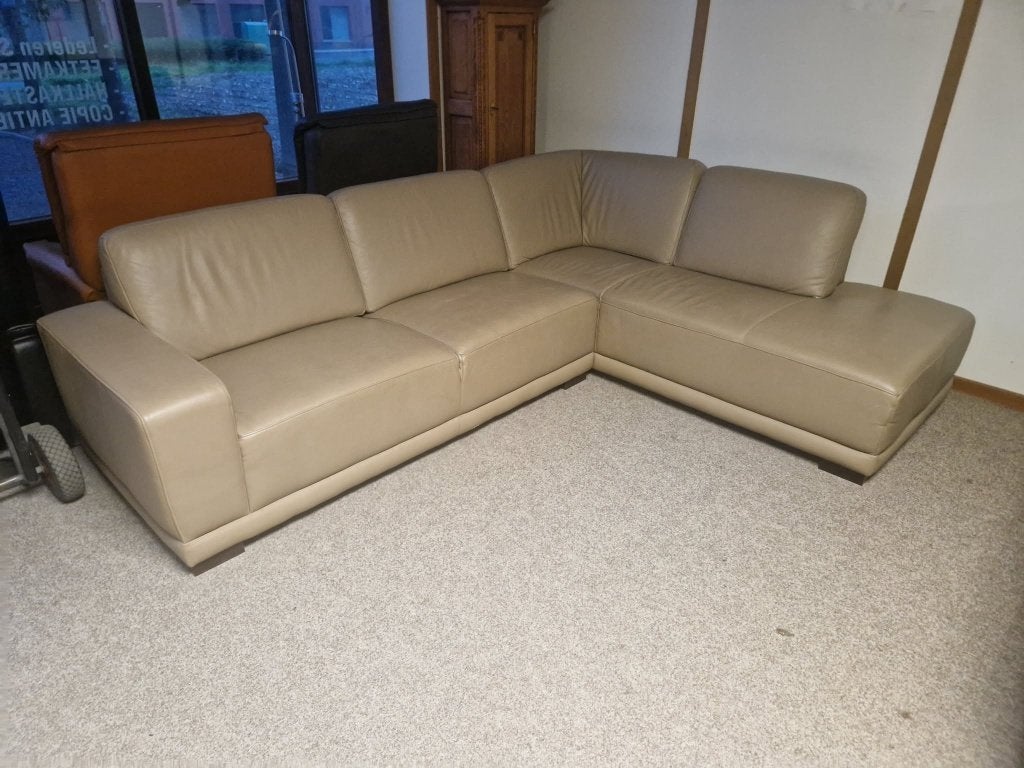 TAUPE BUFFELLEDEREN HOEKSALON, Ophalen, Gebruikt, Leer
