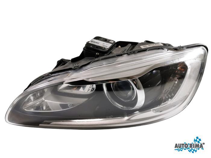 Koplamp links van een Volvo V60, Gebruikt, -, -, Ophalen of Verzenden