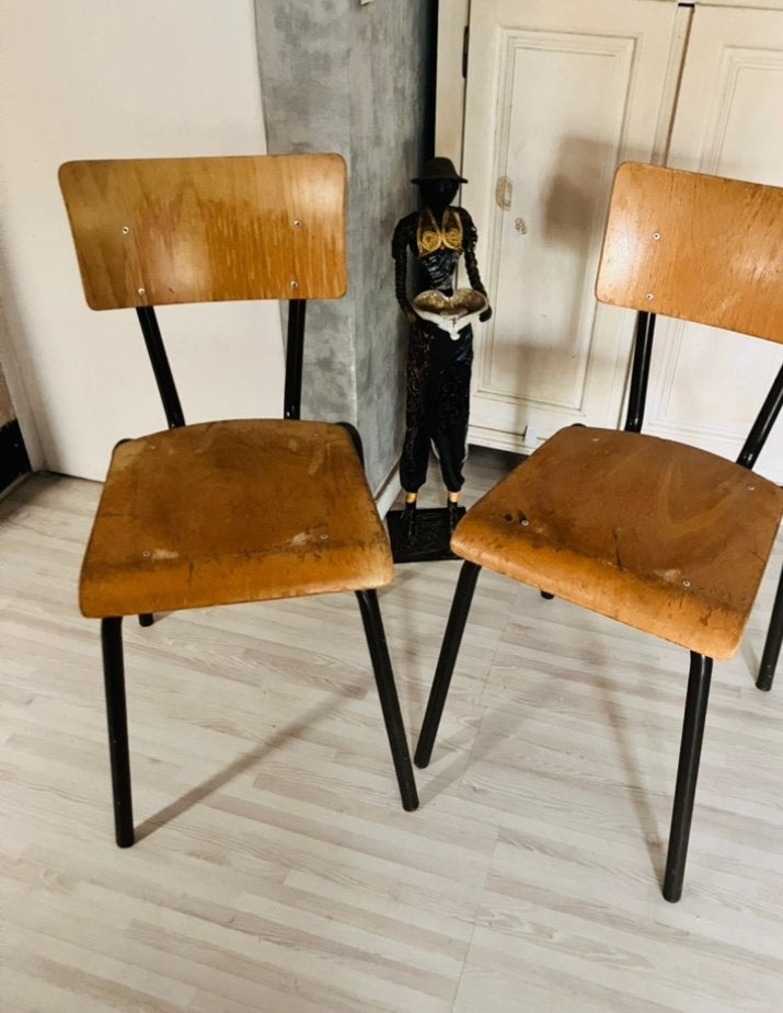 Vintage houten schoolstoelen en stapelstoelen, Enlèvement