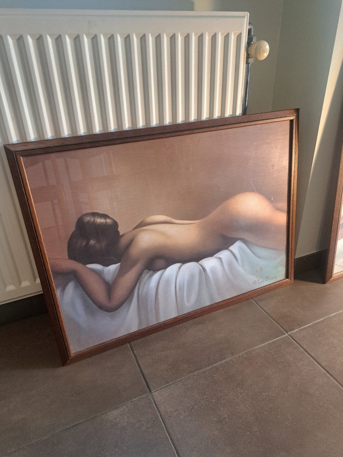 Muurdecoratie Paul Delvaux stijl, Ophalen