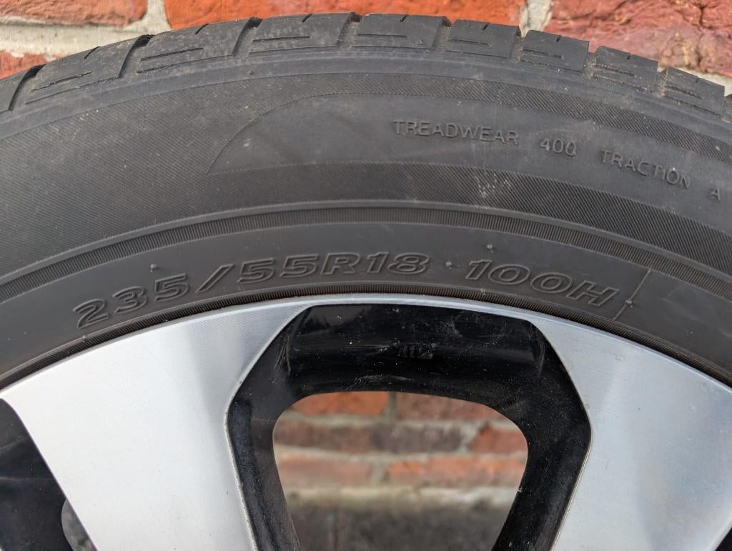 5 x jantes Kia Sportage + pneus, Autos : Pièces & Accessoires, Pneus & Jantes, Pneus et Jantes, Véhicule de tourisme, Pneus été