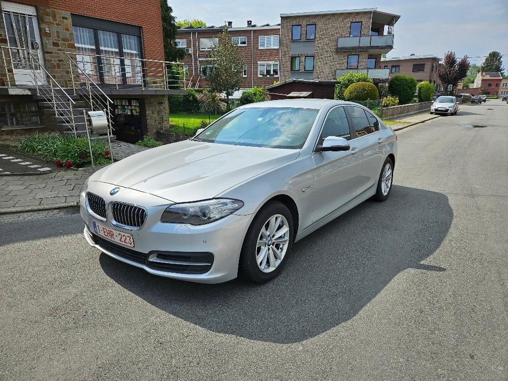 BMW 518Da 04/2017 144.000km Uitstekende staat, Auto's, BMW, 4 deurs, Achterwielaandrijving, 4 cilinders, Leder