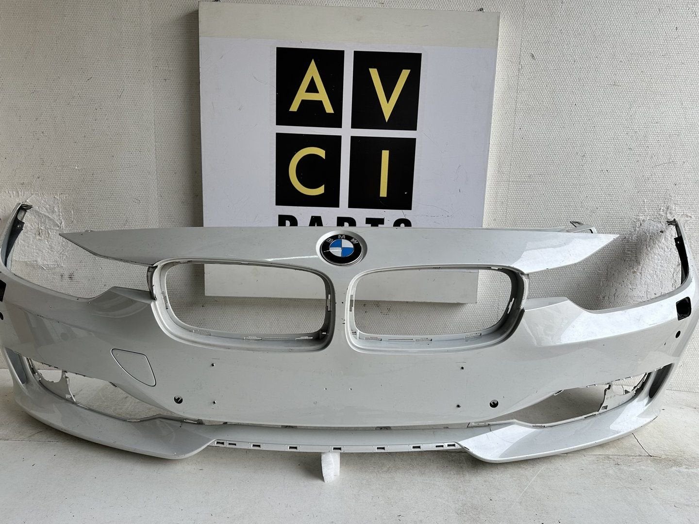 BMW F30 F31 voorbumper bumper 51117263476, -, Utilisé, Avant, -