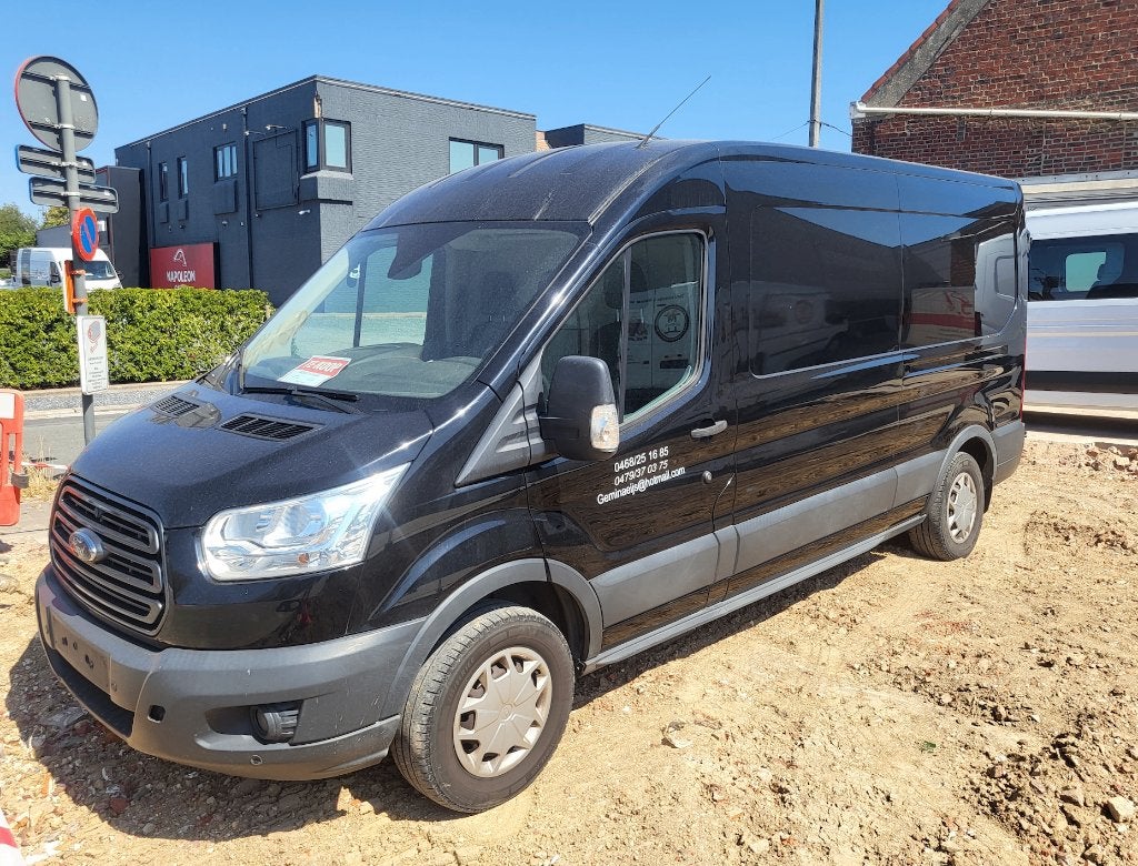 ford transit, Auto's, Ford, Voorwielaandrijving, 4 cilinders, Zwart, Handgeschakeld