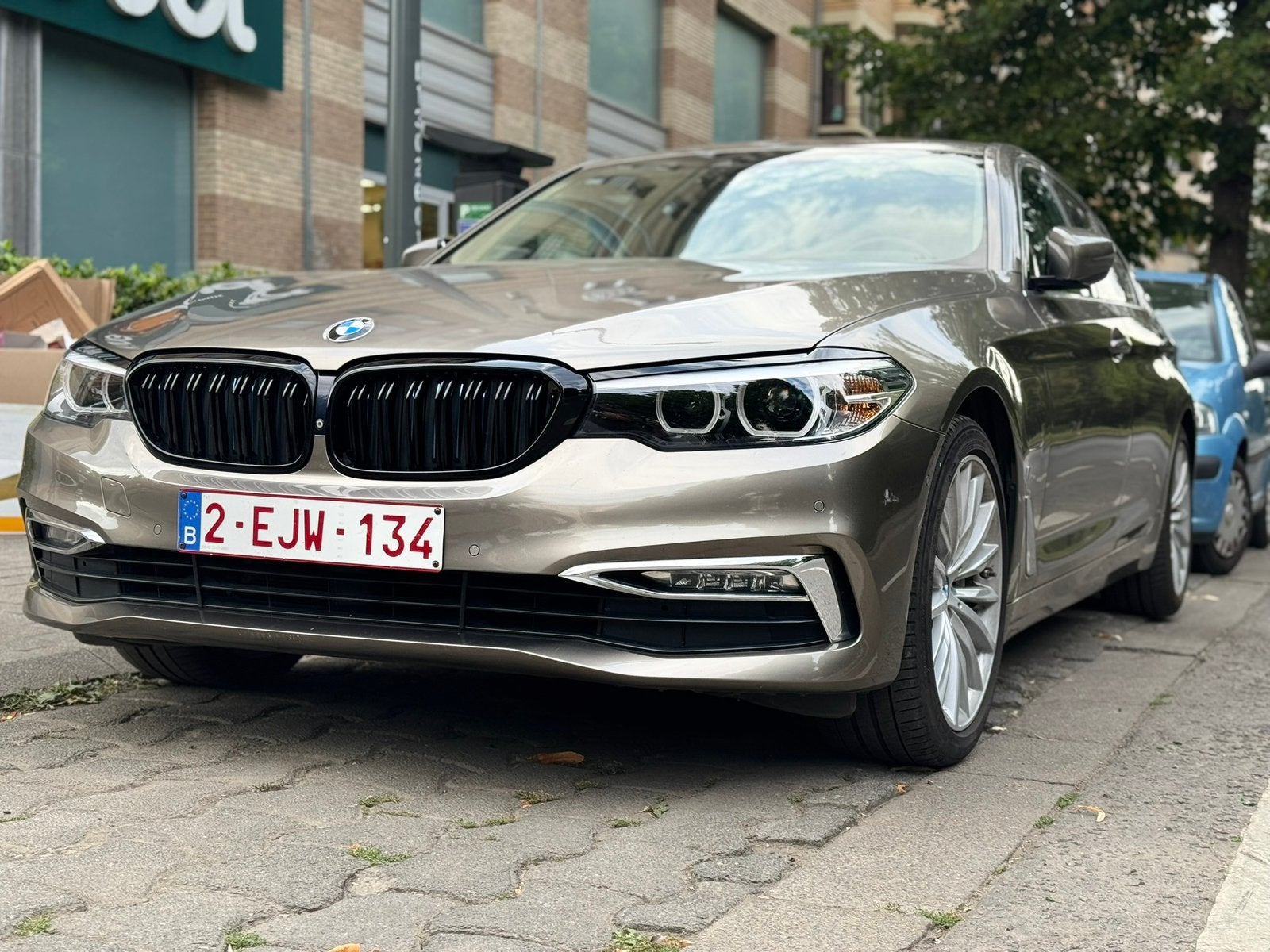 BMW 530e, Autos, BMW, Cuir, Beige, Berline, Automatique