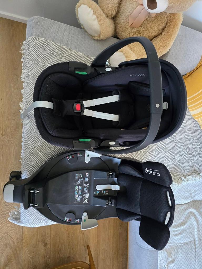 Maxi-Cosi Pebble 360 Pro2 + FamilyFix 360 basis, Ophalen, Zo goed als nieuw, Maxi-Cosi