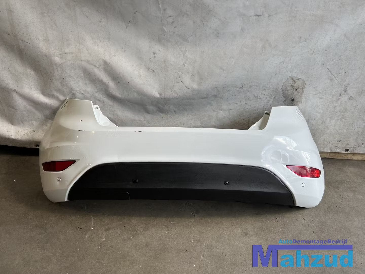 FORD FIESTA 6 Wit achterbumper 2008-2017, Gebruikt, Info@ford.com, Ford, Achter