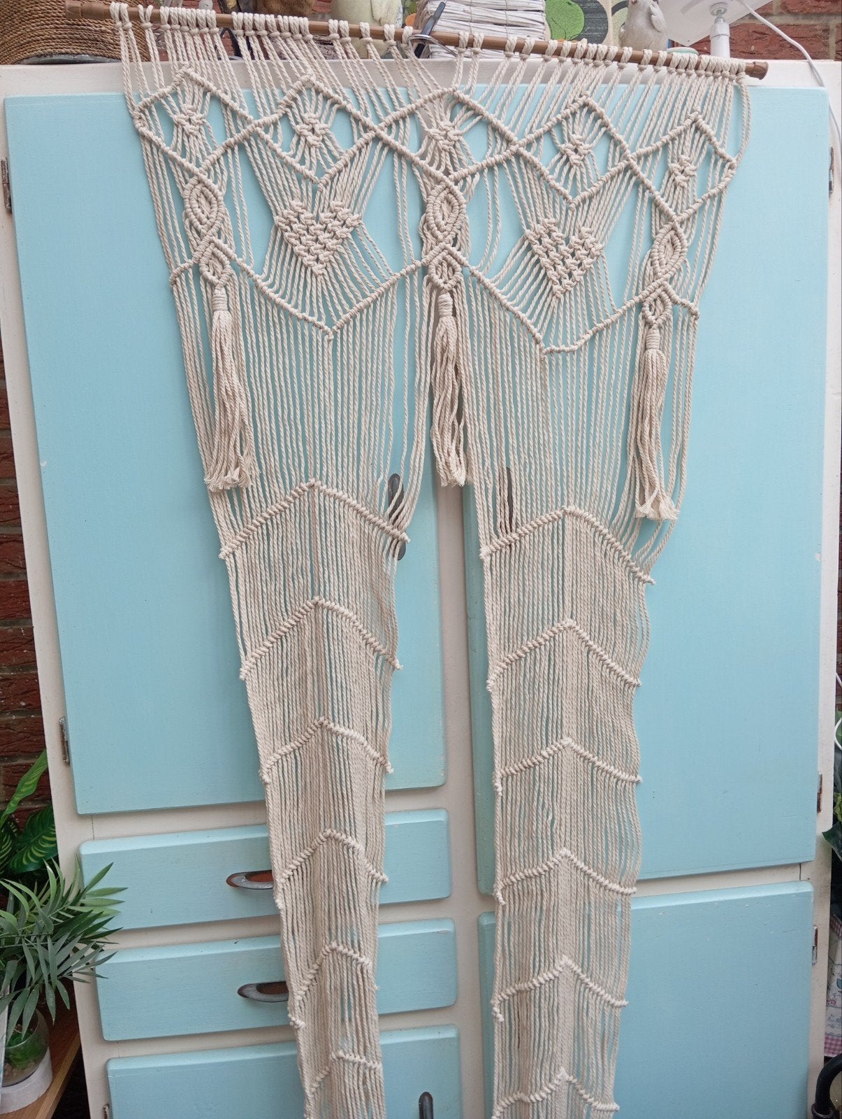 macramé très long, Enlèvement