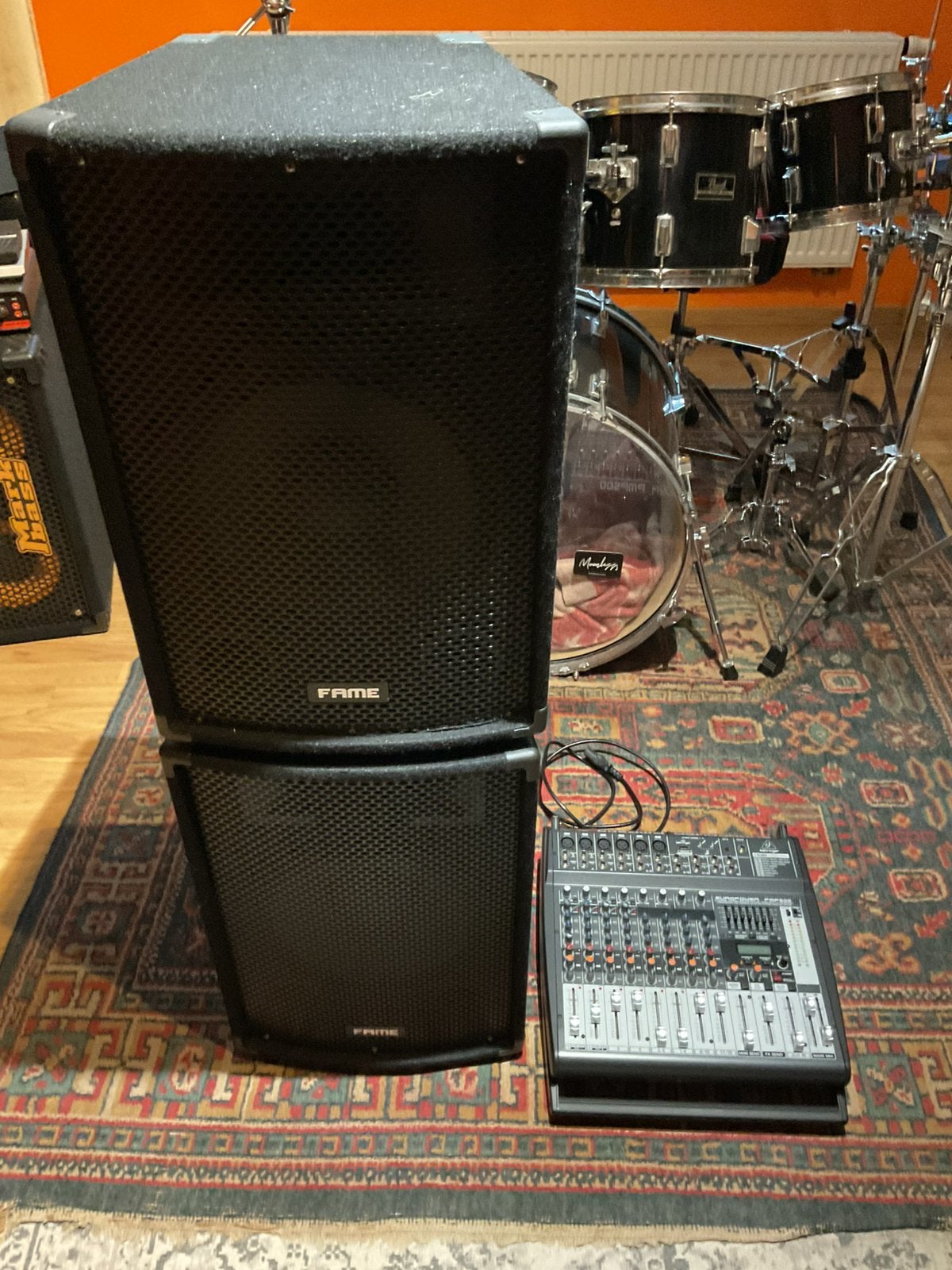 Behringer PMP 500 + 2 HP passifs FAME, Enlèvement, Comme neuf, Sono