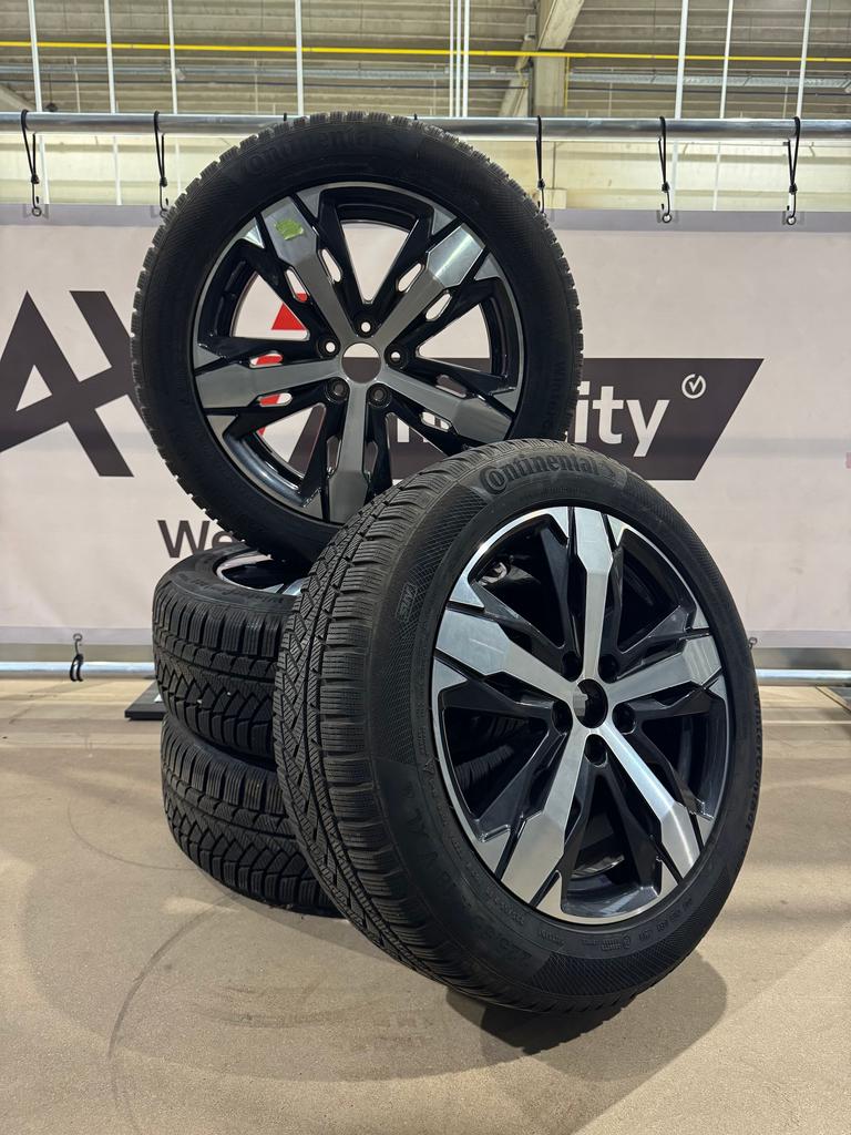 Complete winterset Peugeot 3008 en 5008 225/55R18 7-8mm, Ophalen, 18 inch, Gebruikt, -
