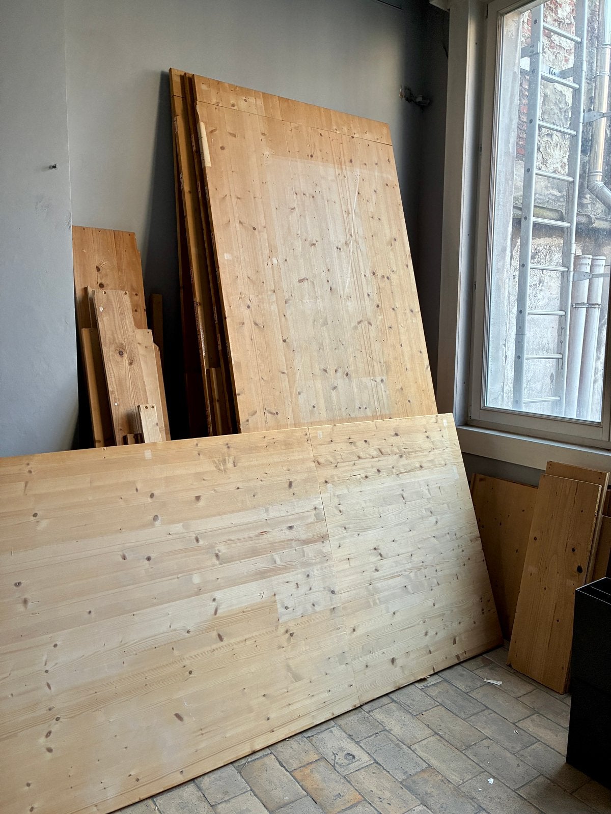 Heleboel hout, Ophalen, Gebruikt