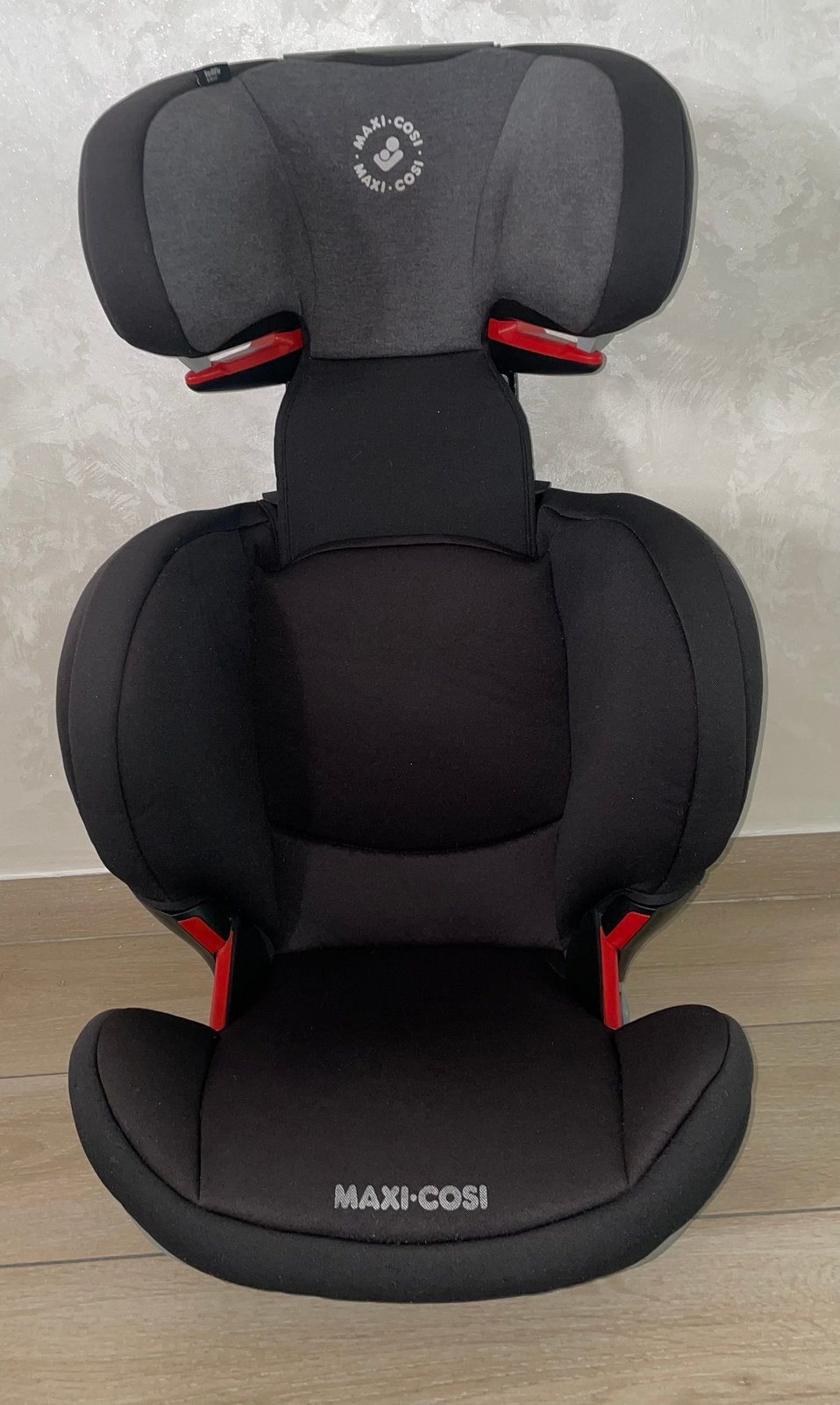 Maxi-Cosi Rodifix i-size noir authentique de 3,5 à 12 m, Enlèvement ou Envoi, Babygeluk, W, Dossier amovible