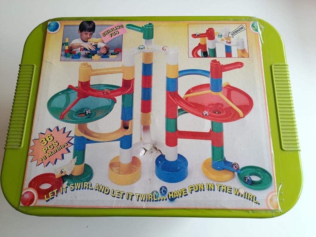 Knikkerbaan + zak met mooie knikkers, Ophalen of Verzenden