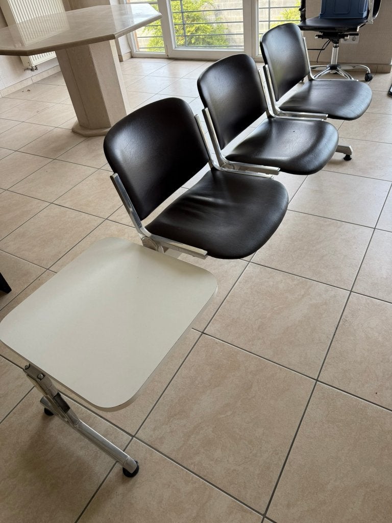 Fauteuils de salle d'attente - Lot 1 (avec tablettesà, Enlèvement