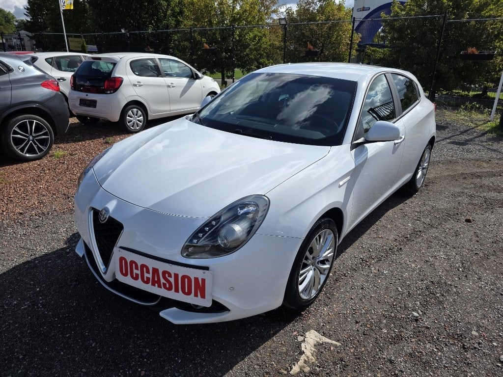 Alfa Roméo Giulietta 2020 1.6d 120ch 69.000km Garantie 1 an, Autos, Euro 6, Entreprise, Boîte manuelle, Noir