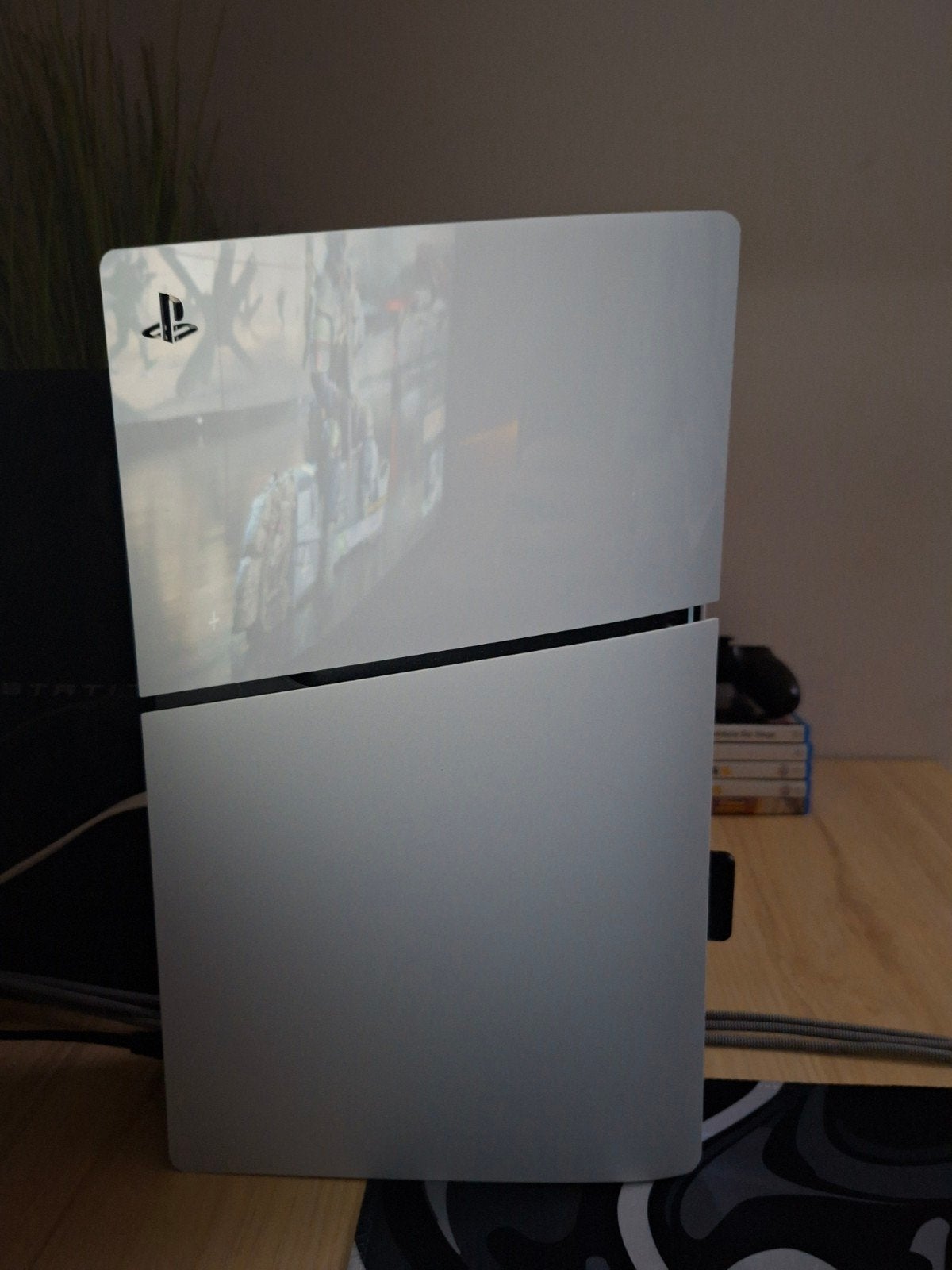PS5 Slim 1TB + 2 Controllers + Dozen – Met garantie, Games en Spelcomputers, Ophalen, Zo goed als nieuw