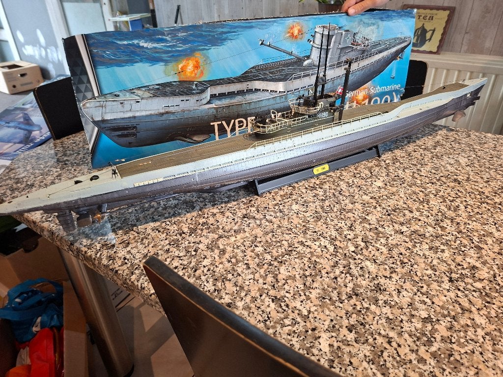 u 190 revell, Hobby & Loisirs créatifs, Modélisme | Bateaux & Navires, Enlèvement, Comme neuf, Revell