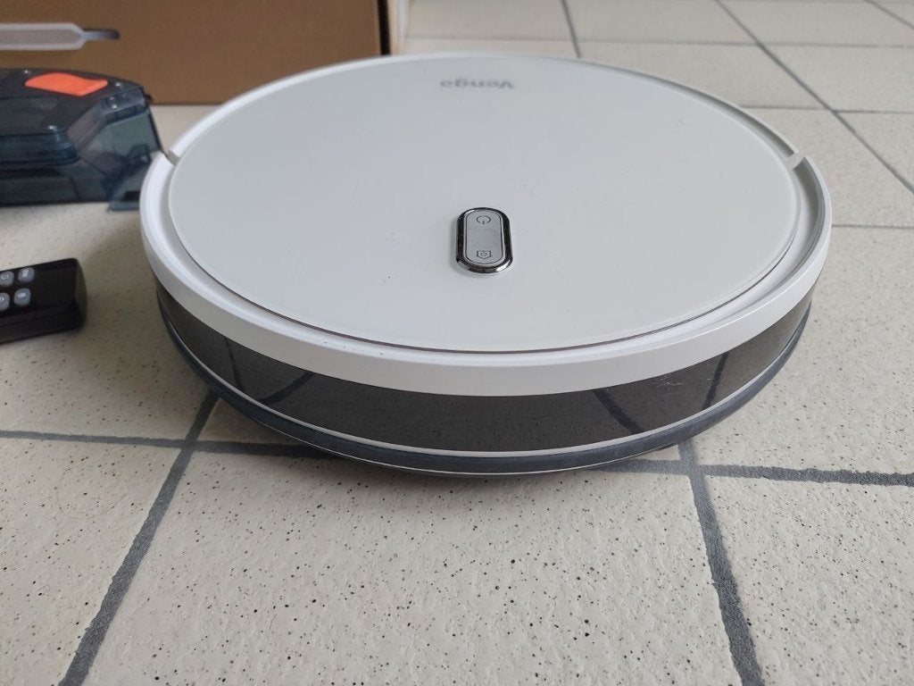 Venga stofzuiger- en schrobzuigrobot, Elektronische apparatuur, Stofzuigers, Ophalen, Overige merken, Zo goed als nieuw, Minder dan 1200 watt