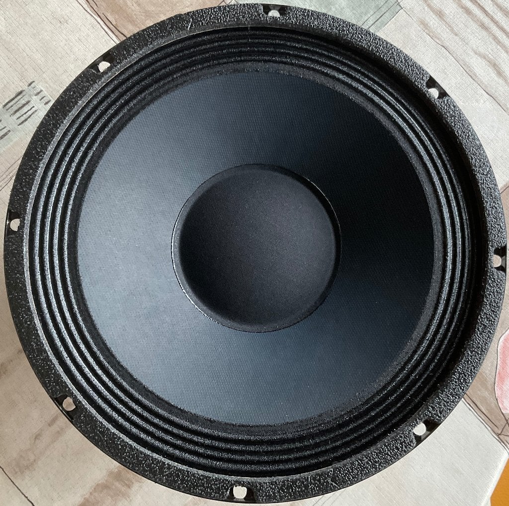 Eminence Bass Speaker Legend 10 inch BP102 8 Ohm 400w., Ophalen of Verzenden, Nieuw, Elektrische basgitaar