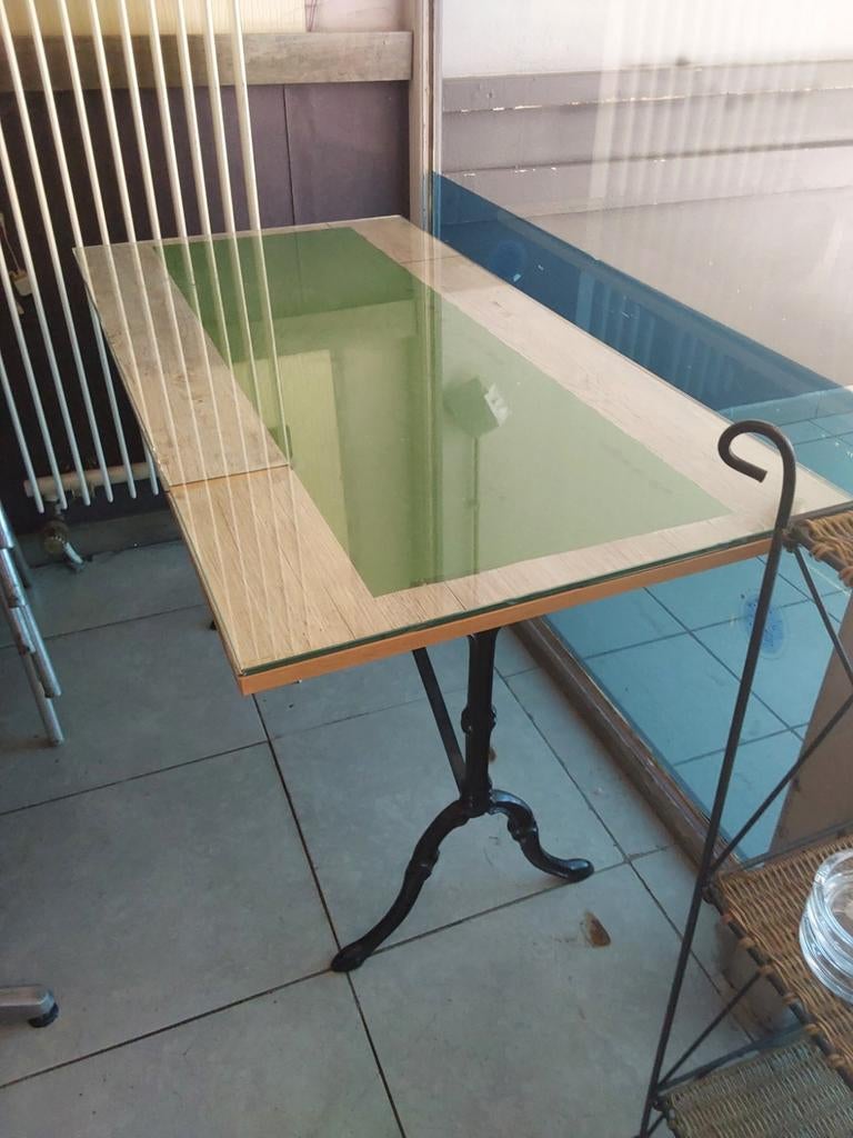 13x Gietijzeren Horeca-tafels (meeste met glazen tablet), Ophalen, Gebruikt