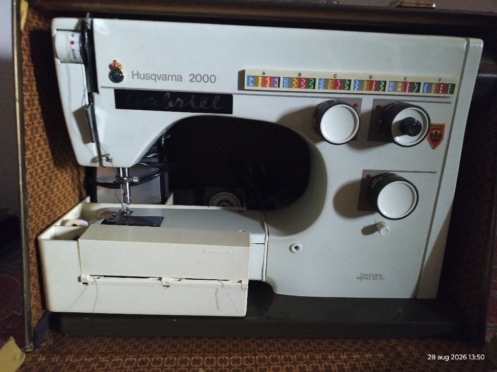 NAAIMACHINE, Enlèvement, Utilisé, Machine à coudre, Husqvarna