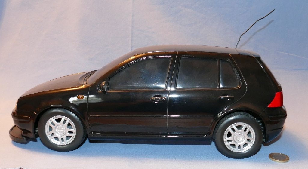 Dickie 1/12 : télécommande VW Volkswagen Golf GTi, Envoi, Neuf, Voiture