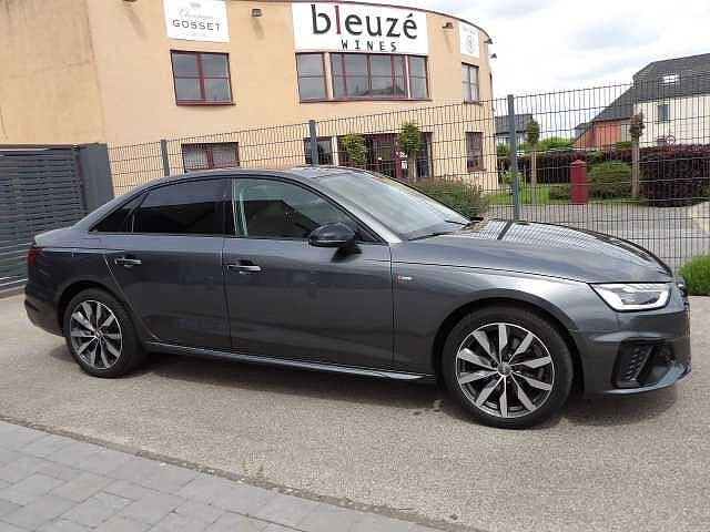 Audi A4 35 TFSI S line S tronic, Autos, Achat, Euro 6, Entreprise, 108 kW