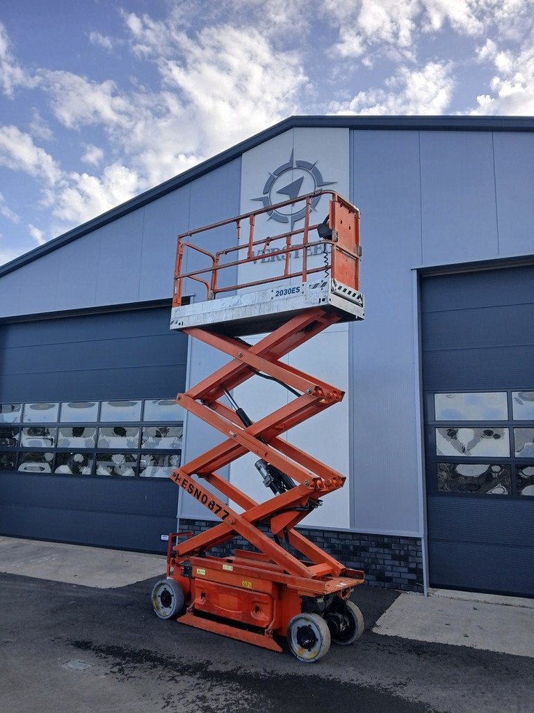 JLG 2030ES, JLG EMEA B, Info@jlg.com, Galvanistraat 7
6716 AE  Ede, NL