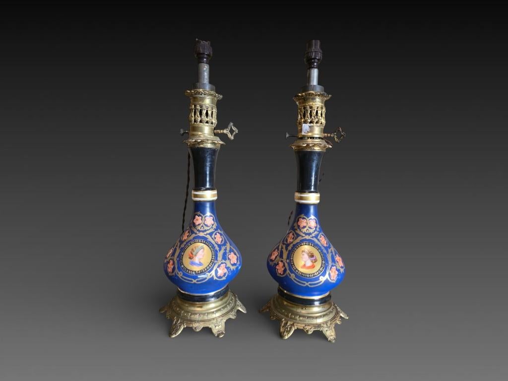 Travail français, Paire de lampes à pétrole montées en lampe, Enlèvement ou Envoi