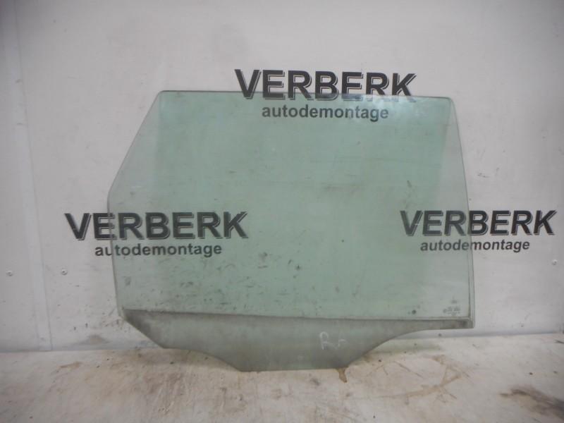 VITRE ARRIERE DROITE Ford Focus 1 Wagon (01-1998/11-2004), Utilisé, Ford