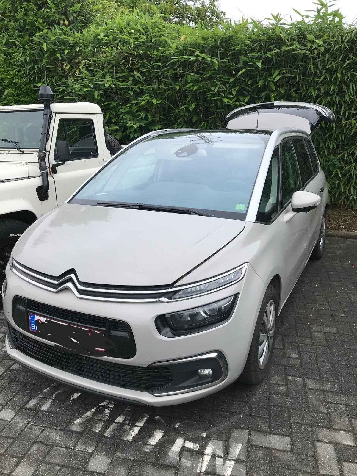 Citroën c4 Picasso 7 places a réparer ou pour pièces., Autos, Achat, Euro 6, Entreprise, Boîte manuelle
