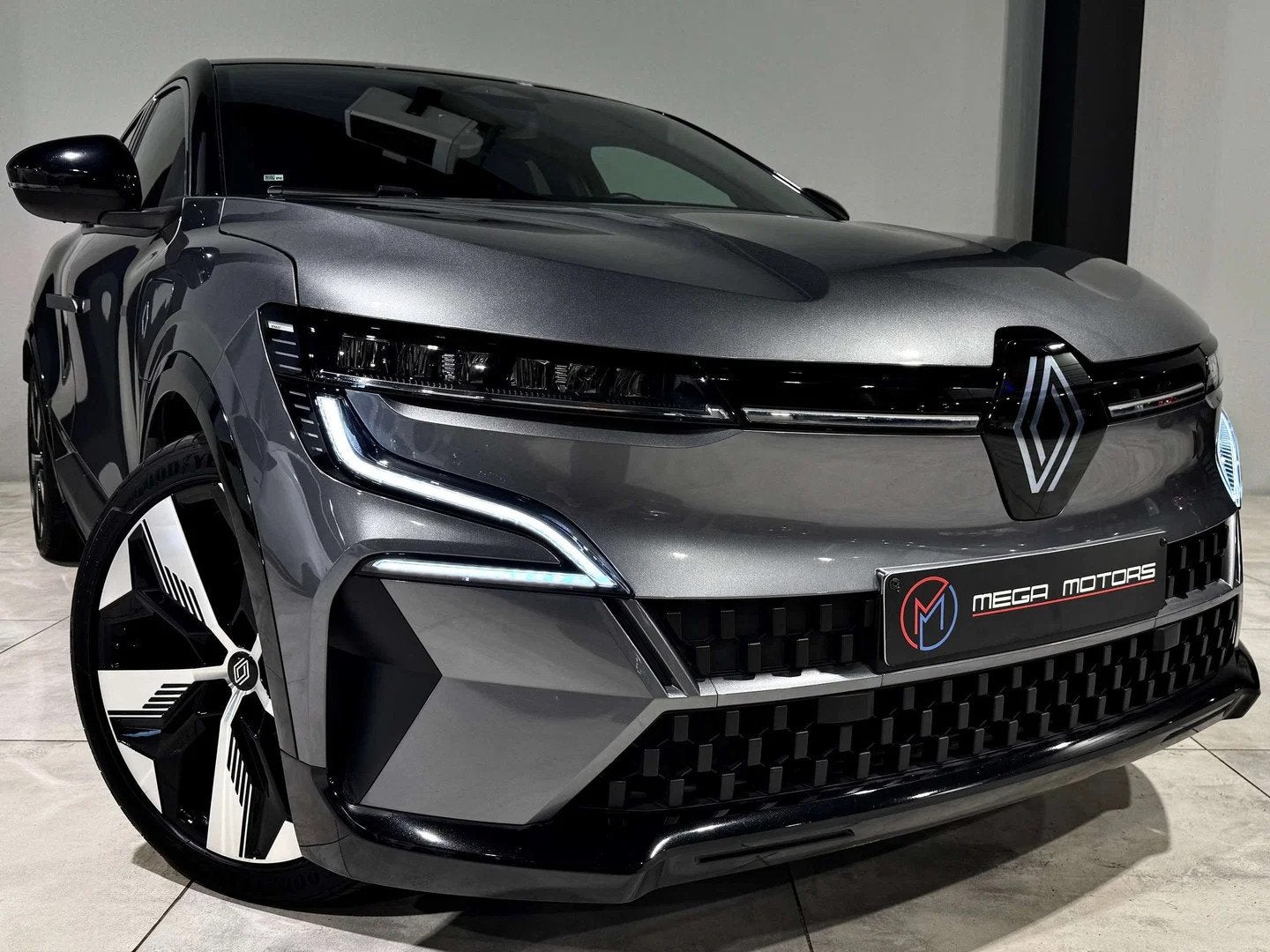 Renault Mégane E-Tech E-TECH 218CV ELECTRiQUE ViRTUAL COCKP, Achat, Entreprise, Noir, 5 portes