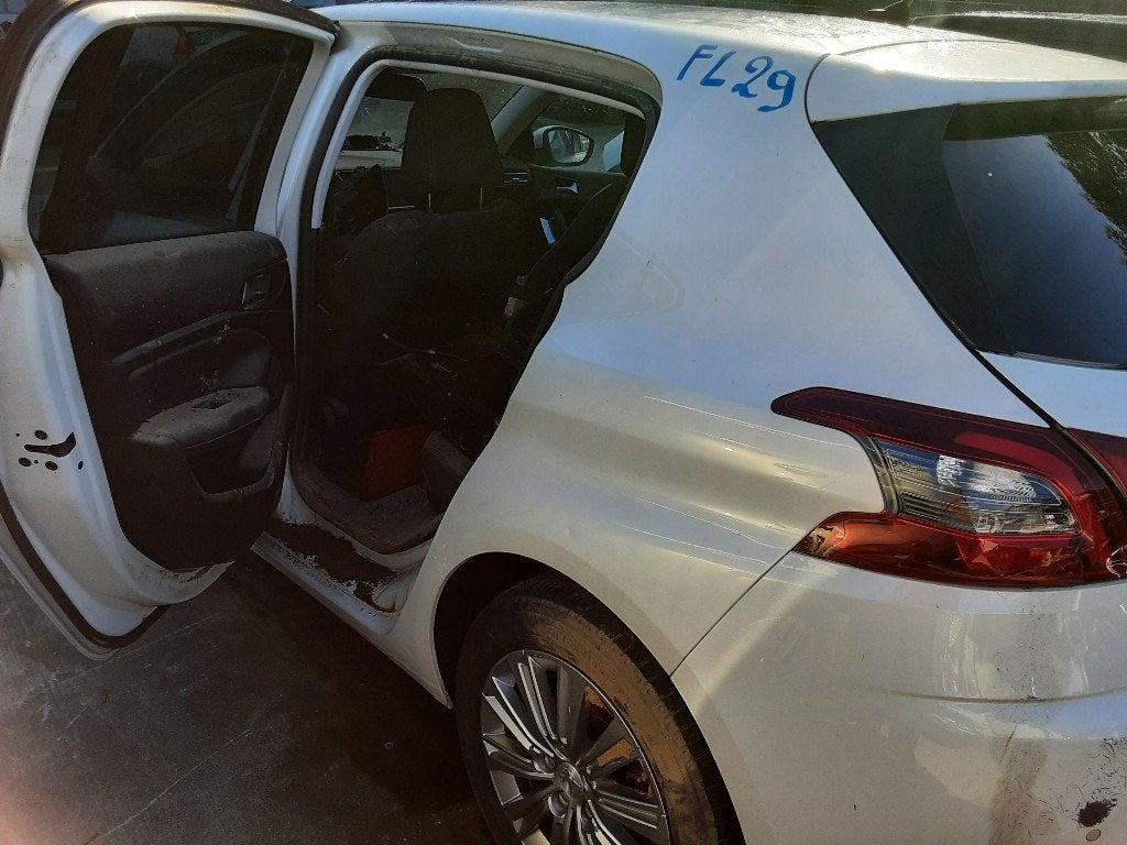AILE ARRIÈRE GAUCHE Peugeot 308 (L3 / L8 / LB / LH / LP), Kontakt-peugeot@peugeot.com, Arrière, Garde-boue, Utilisé