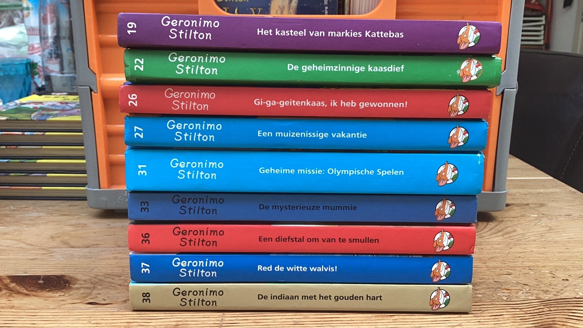 Geronimo Stilton - diverse titels - € 3 per boek, Ophalen, Zo goed als nieuw