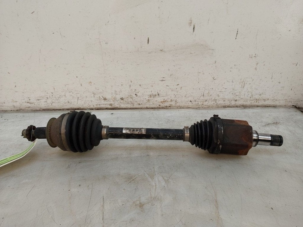 AANDRIJFAS LINKS VOOR Skoda Fabia III Combi (NJ5), Gebruikt, Info@skoda-auto.de, Skoda, Max-Planck-Straße  3-5
64331  Weiterstadt, DE