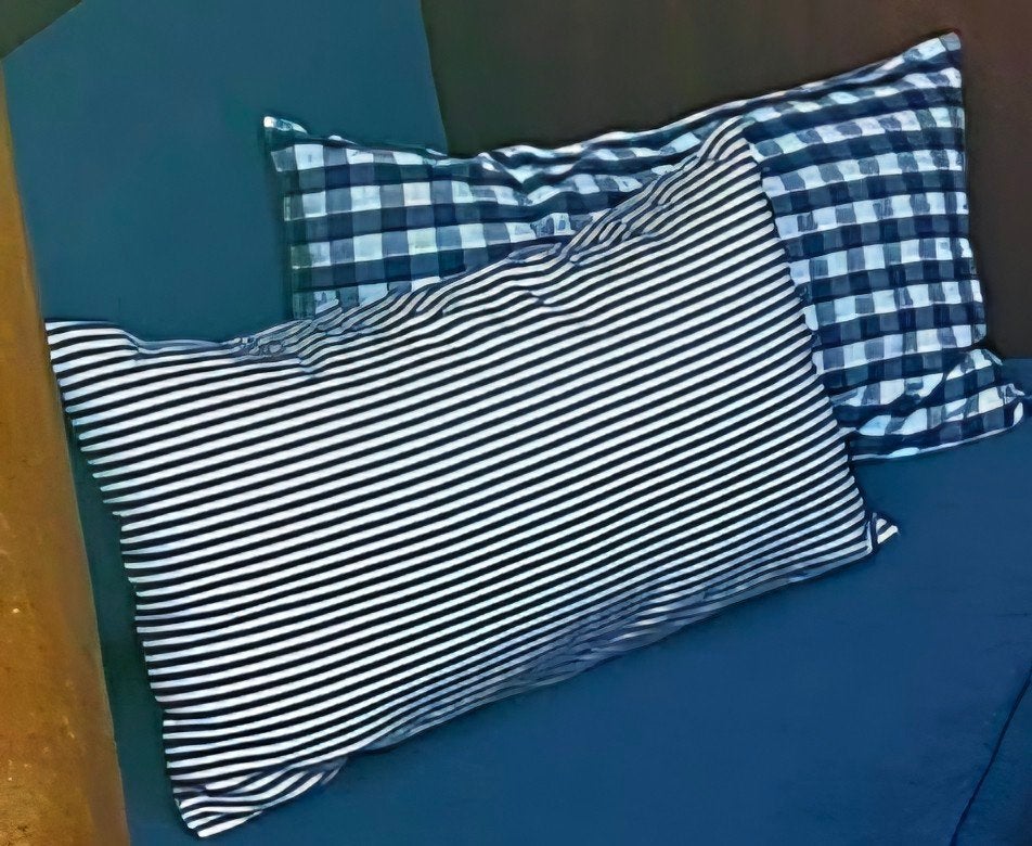 4x donkerblauw-wit kussen hoes 50x30cm nautisch, Enlèvement, Comme neuf, Rectangulaire, Housse de coussin