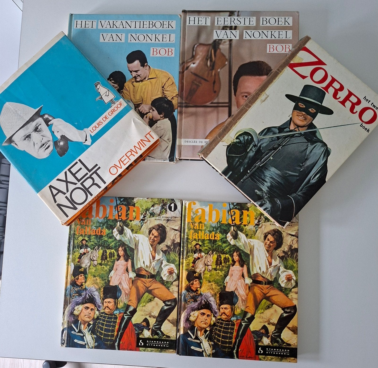 Jeugdboeken, Boeken, Ophalen