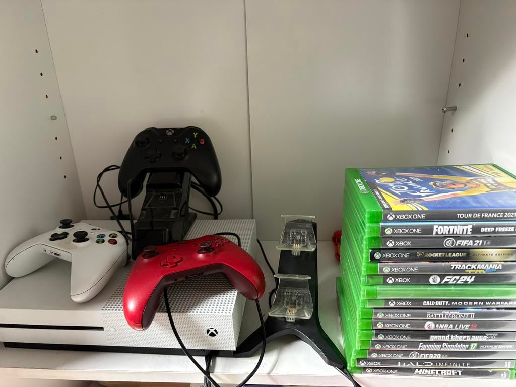 Xbox one 1 tb, Games en Spelcomputers, Spelcomputers | Xbox One, Ophalen, Zo goed als nieuw, 1 TB, Xbox One