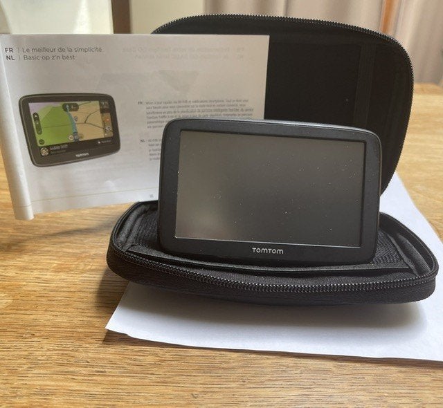 GPS TOM TOM GO BASIC, Auto diversen, Autonavigatie, Gebruikt, Ophalen