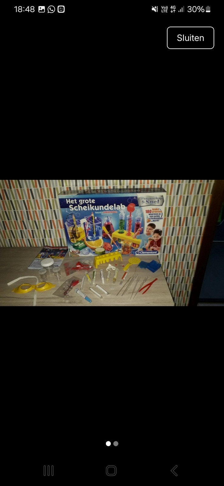 le grand laboratoire de chimie, Enfants & Bébés, Enlèvement
